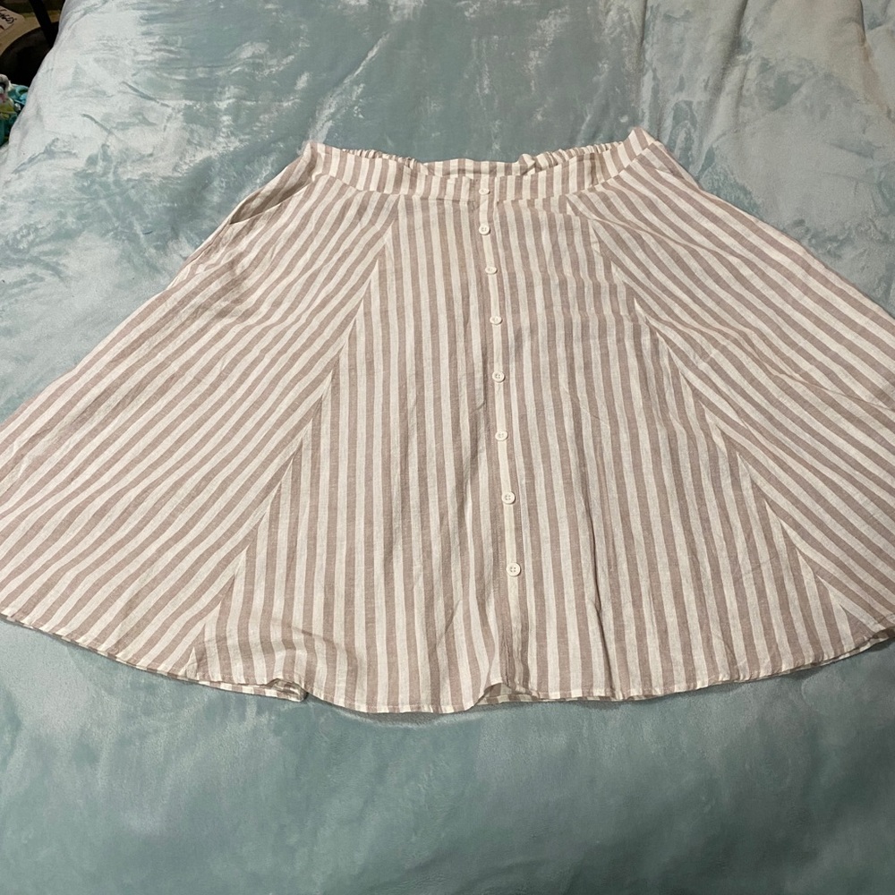 Final price Torrid midi skirt